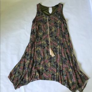 Naïf tank dress